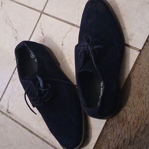 Dress shoes